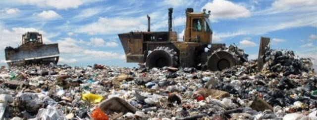 Επερώτηση Βλάση και 9 ακόμα βουλευτών για τα σκουπίδια της Πελοποννήσου