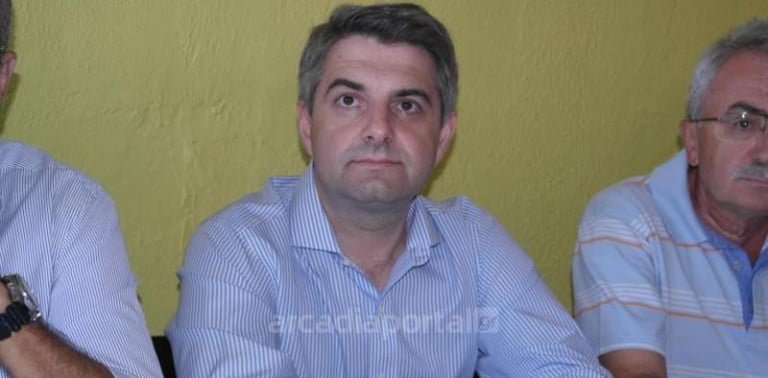 ΠΑΣΟΚ-ΔΗΜΑΡ: Ο Μπουλούκος δεν μπορεί να συνεχίσει να ασκεί τα καθήκοντά του