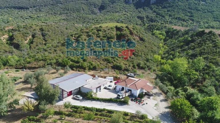 Επίσκεψη στο Οινοποιείο των αδερφών Αθανασόπουλου στην Ποταμιά Φαλαισίας.