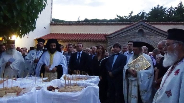 Εσπερινός στην Ιερά Μονή Μπούρα
