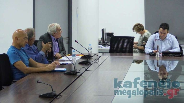 Ερωτήσεις Τσιριγώτη-Μανιάτη στο Δ.Σ. Μεγαλόπολης για έγγραφα ΧΔΒΑ και Ορκωτούς Λογιστές