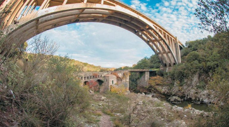 «Εφιάλτης Γένοβας» για τις γέφυρες στην Ελλάδα – Αναφορά για την γέφυρα του Αλφειού στην Καρύταινα