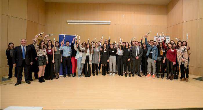 Τρίπολη: 65 μαθητές της Πελοποννήσου βραβεύτηκαν από τη Eurobank