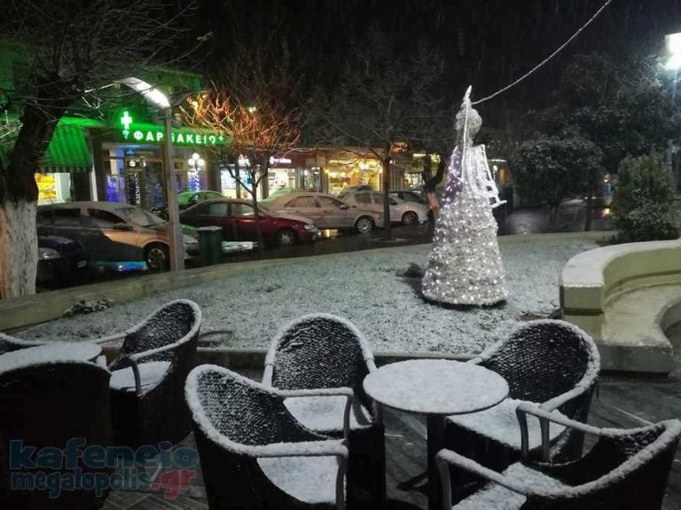 Χιονόπτωση στην Μεγαλόπολη – Η κατάσταση των δρόμων