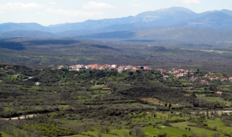 Θέματα Δημοκρατίας και τήρησης             καταστατικών αρχών του συλλόγου Βελιγοσταίων.