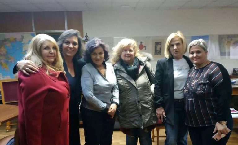 Με Θεανώ Φωτίου και Δημήτρη Καρέλα στο Υπουργείο Εργασίας συζήτησε η Πανελλαδική Ομοσπονδία Τριτέκνων