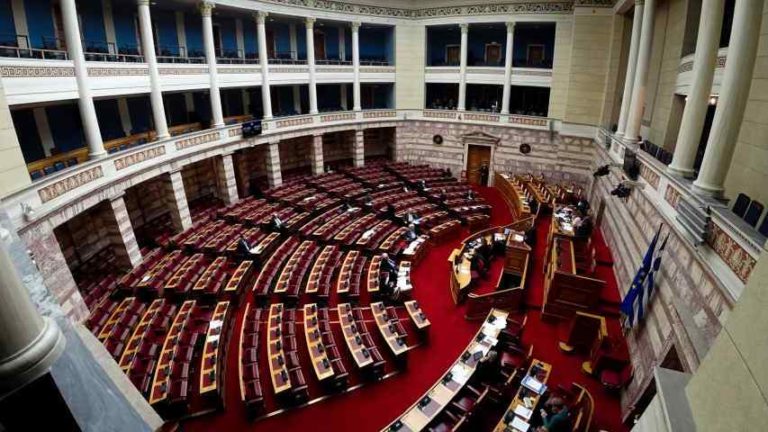 Οι πρώτες (ν)τροπολογίες της νέας κυβέρνησης