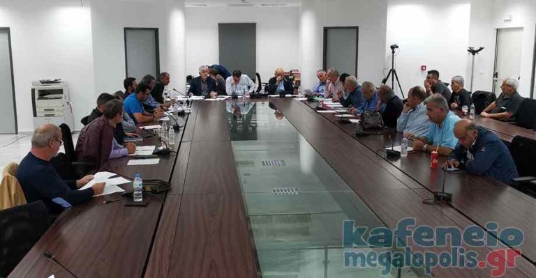 Δημοτικό συμβούλιο στην Μεγαλόπολη την Δευτέρα 11 Νοεμβρίου για το κλείσιμο των μονάδων της ΔΕΗ