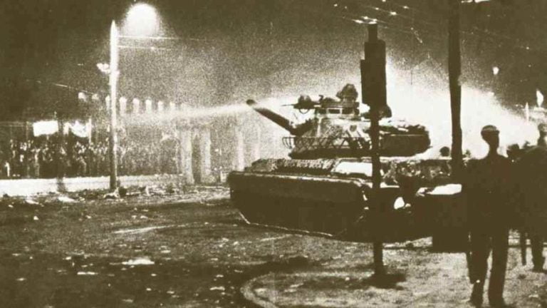 Τρίπολη: 50 χρόνια από τον ξεσηκωμό του Πολυτεχνείου – Συγκέντρωση στην πλατεία Πετρινού
