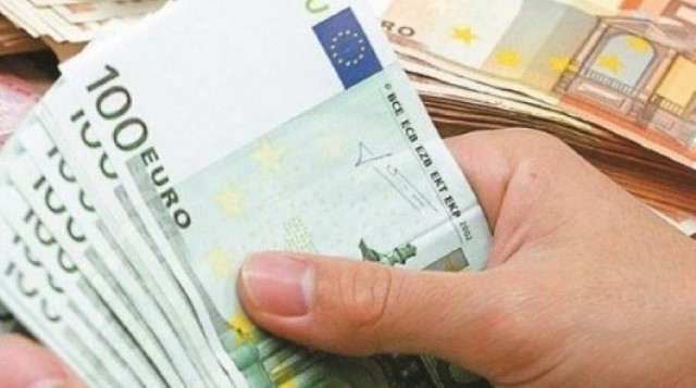 Σήμερα καταβάλλεται η πρώτη δόση του επιδόματος των 600 ευρώ