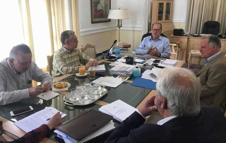 Μετάβαση τρώγοντας το λιγνιτόσημο…. τον μοναδικό διαθέσιμο πόρο