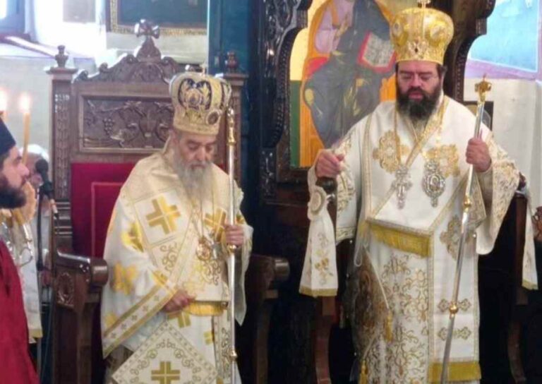 Ὁ Μητροπολίτης Μαρωνείας καί Κομοτηνῆς κ.κ. Παντελεήμων  κέρδισε τήν ἀγάπη κλήρου, ἀρχόντων καί λαοῦ στήν Δημητσάνα