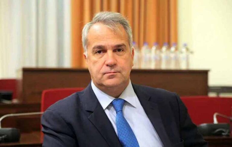 Θετικά εξετάζεται η συμπερίληψη της Μεγαλόπολης στο άρθρο 12 του νόμου για τους διαγωνισμούς ΑΣΕΠ