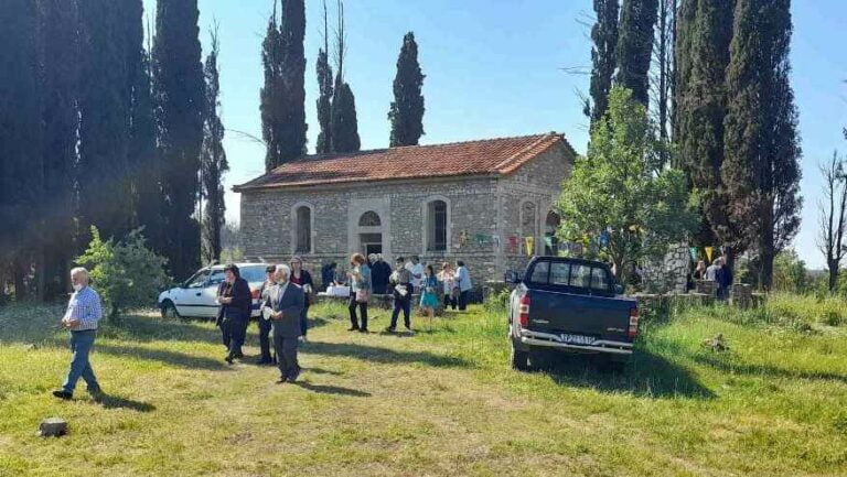 Ο Σύλλογος Ισαραίων γιόρτασε το εξωκλήσι του Αγίου Νικολάου