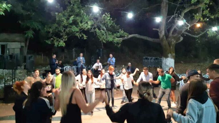 Oι Χραναίοι δεν το βάζουν κάτω… διασκεδάζουν με την ψυχή τους!