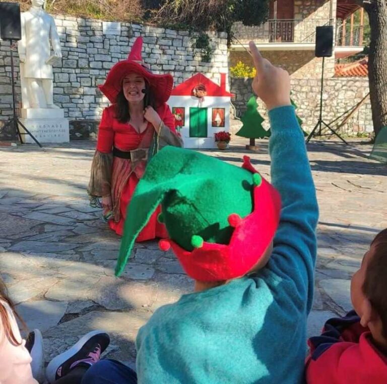 Κλήρωση δέκα γραμμάτων στο “Ταχυδρομείο του Αη Βασίλη”, στην Καρύταινα!!