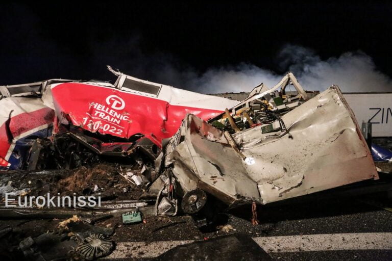 Κάλεσμα από τo Παναρκαδικό Συνδικάτο Τεχνεργατών Οικοδόμων στην συγκέντρωση για το έγκλημα στα Τέμπη στην Τρίπολη