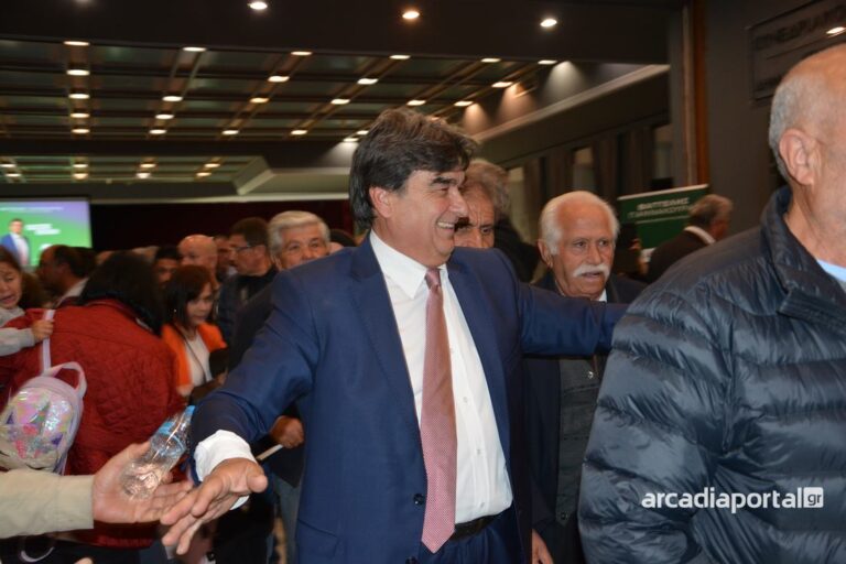 Β. Γιαννακούρας: Ήρθε η ώρα να φυσήξει άνεμος αλλαγής στην Αρκαδία και στην Ελλάδα (pics,video)