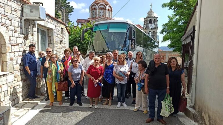 Η εκδρομή του Συλλόγου Ακοβιτών στον εορτασμό της Μάχης της Δραμπάλας