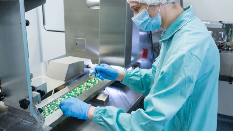 Μεγάλες επενδύσεις στην Τρίπολη από ελληνικές φαρμακοβιομηχανίες