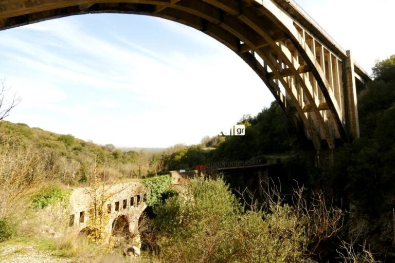 Επικίνδυνη η κατάσταση της «νέας γέφυρας» Αλφειού στην Καρύταινα (pics,video)
