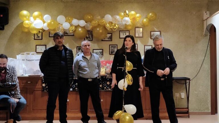 Η κοπή πίτας του Συλλόγου Κοινόν Καρυτινών