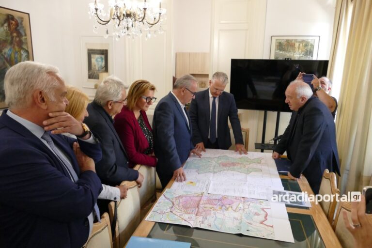 Νίκος Παπαθανάσης από Τρίπολη:  Έργα ΣΔΙΤ πάνω από 750 εκατ. ευρώ στην περιφέρεια Πελοποννήσου (pics,video)