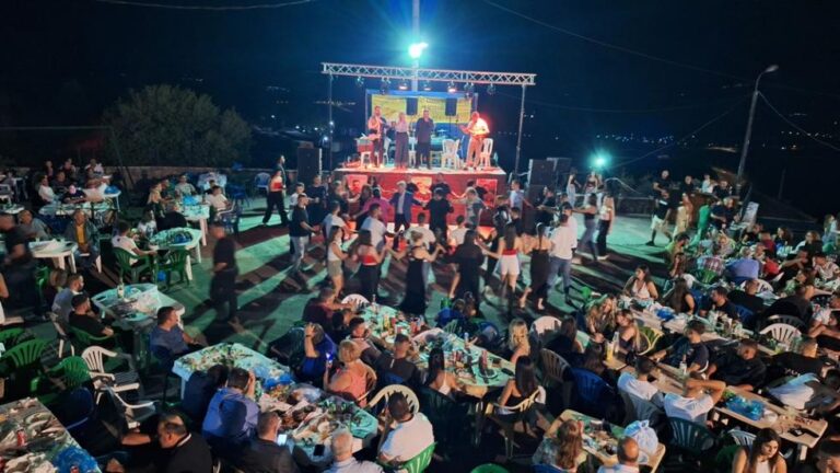 Επιτυχημένο το πανηγύρι στα Μαλλωτά (photo)