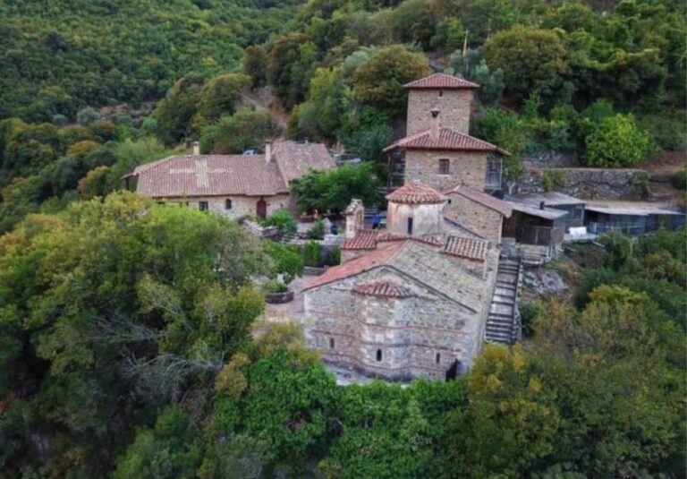 Εκδρομή στην Ιερά Μονή Φιλοσόφου τη Παρασκευή 22 Αυγούστου