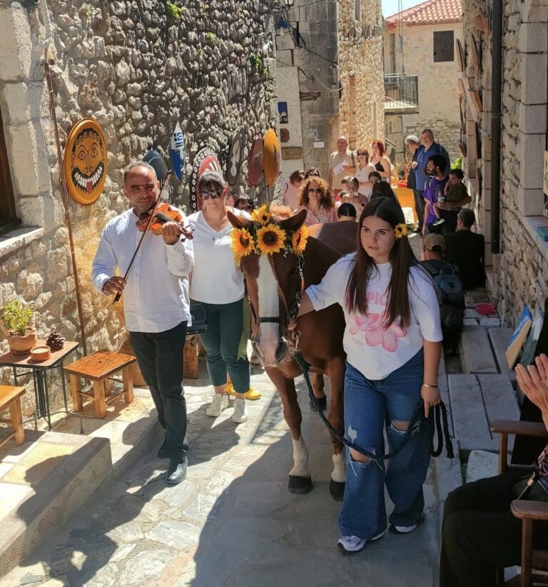 Φωτογραφίες από το 3ο Φεστιβάλ Τέχνης στην Καρύταινα