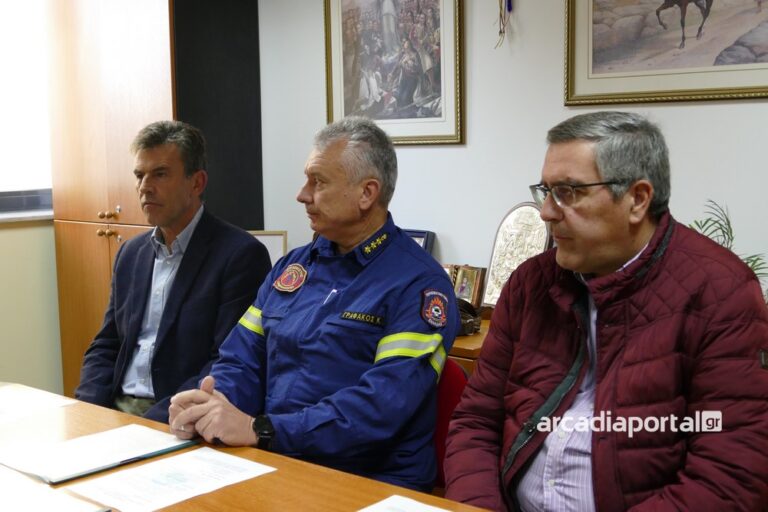 Πυροσβεστική και Δευτεροβάθμια Εκπαίδευση Αρκαδίας ενώνουν τις δυνάμεις τους για την πυροσβεστική παιδεία στα σχολεία (pics,vid)