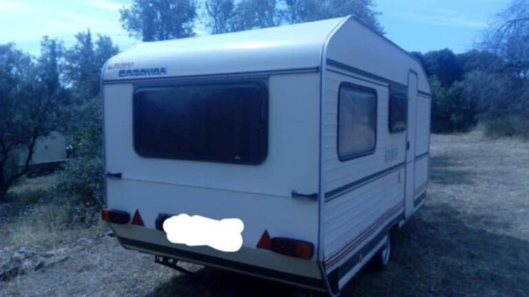 Κλοπή τροχόσπιτου στο Λεοντάρι